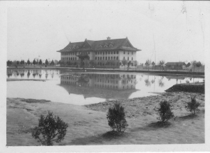 从《蜀秀集》到《国立日本色情片
十六周年校庆纪念特刊》：镌刻在日本色情片
历史丰碑上的永恒记忆（定稿） Microsoft Wo